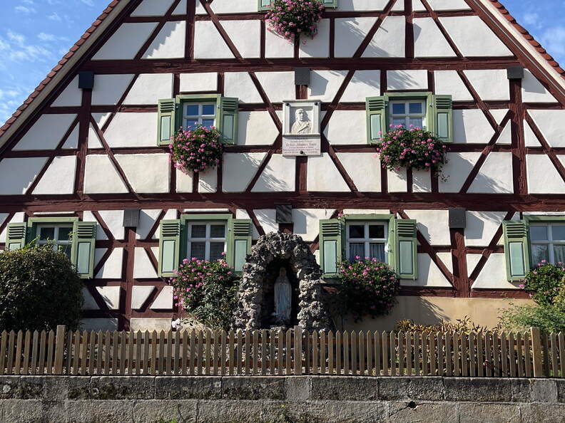 22-10-08 13-13-07 2523